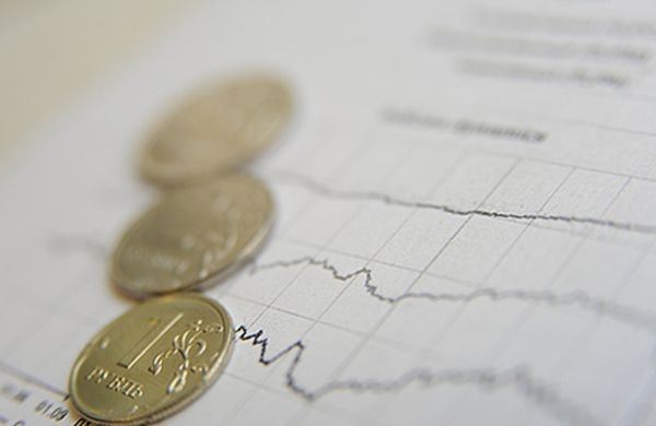    Курс рубля растет уже 6 дней, что происходит с валютой
