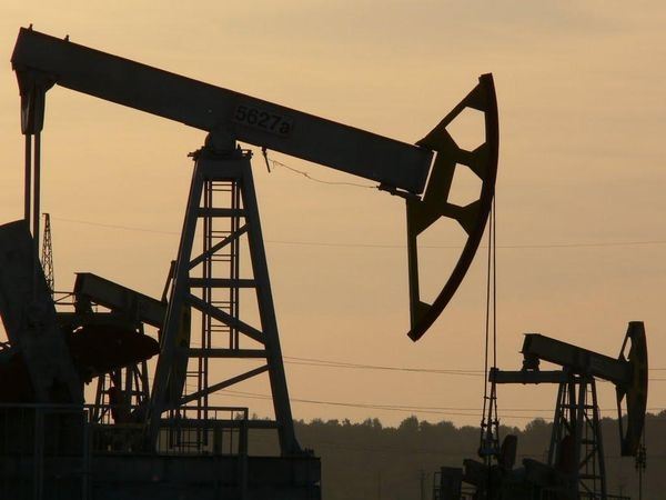    Цена нефти Brent по итогам торгов потеряла 1.8%